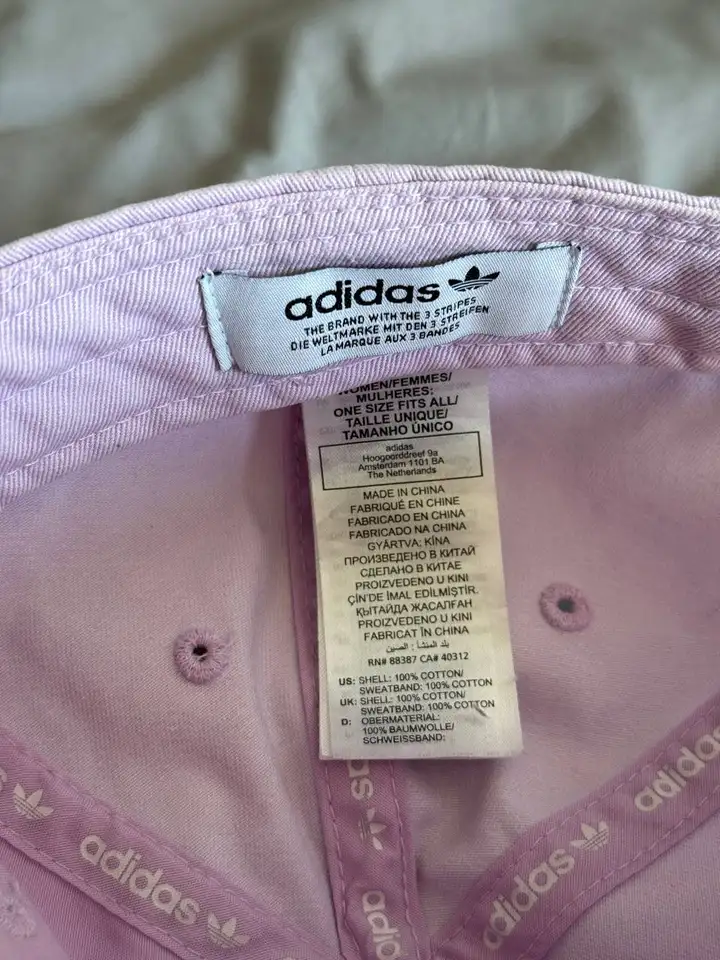 Кепка Adidas унисекс