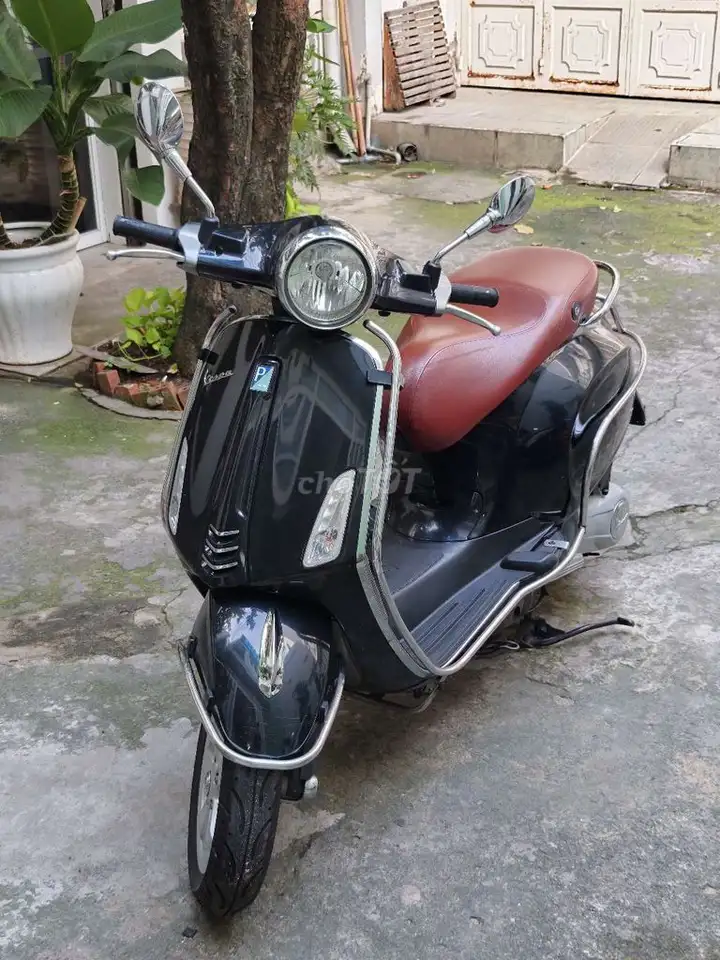 Piaggio Vespa Primavera 2015, черный, 42768 км