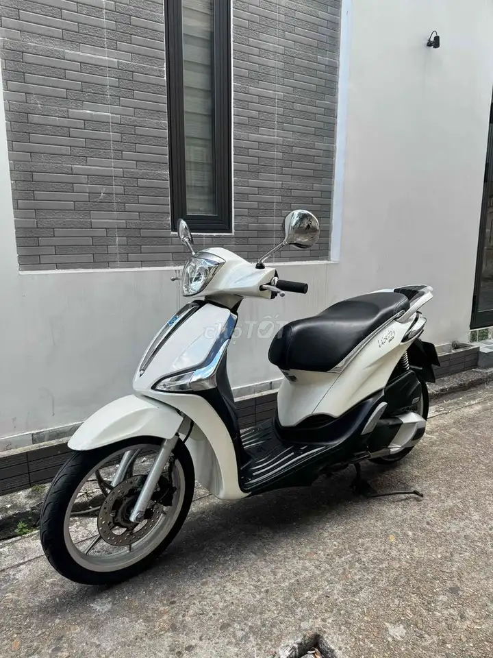 Piaggio Liberty S 125cc белый 2017