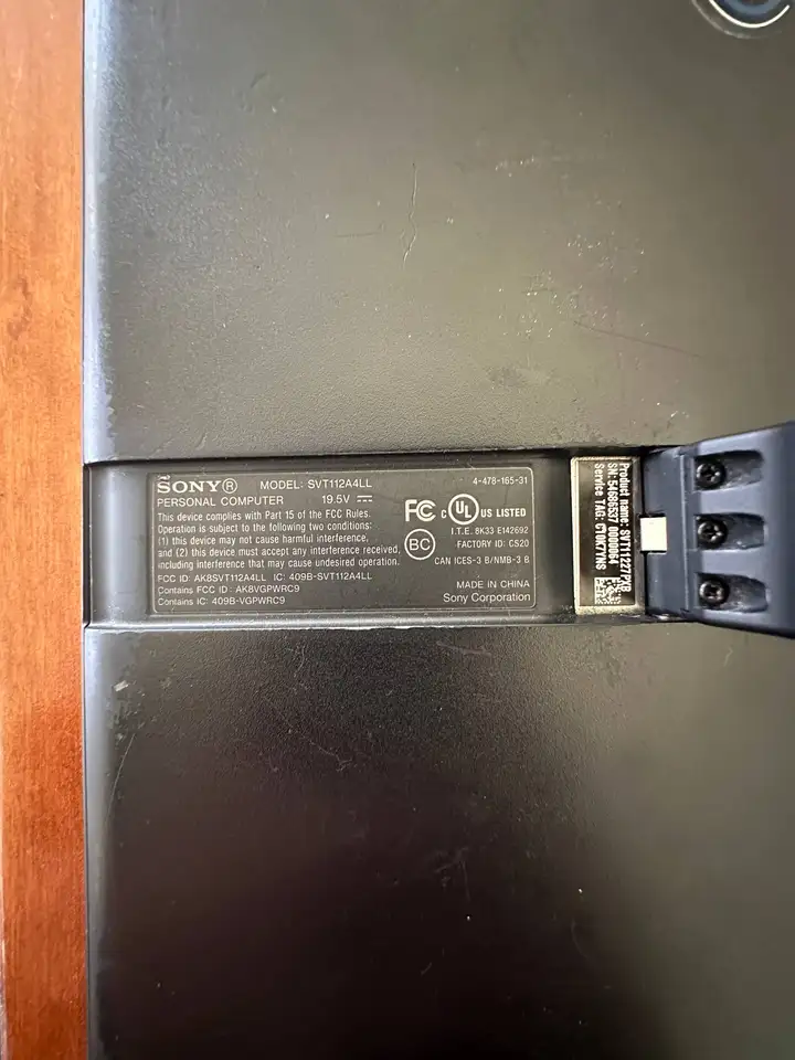 Планшет Sony vaio SVT11 на Windows 10