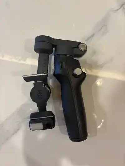 DJI Osmo Mobile 8