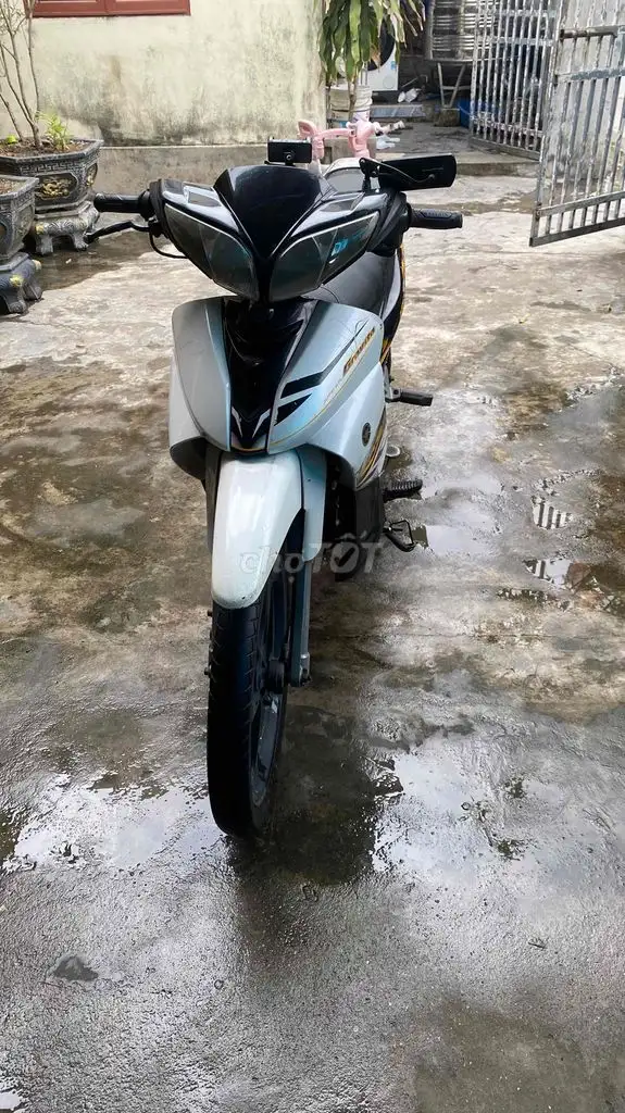 Yamaha Jupiter Gravita 2008 Белый