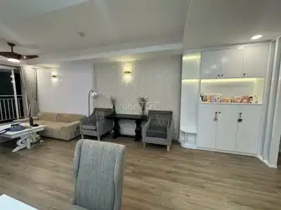 Lữ Gia Plaza, 3 спальни, 100 кв.м, угловая, с мебелью