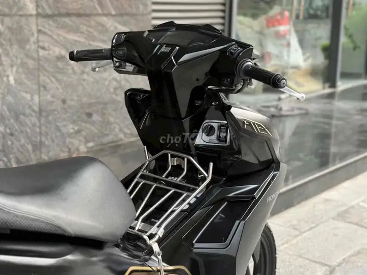 Air Blade Black Edition особый 29M отличный родной в отличном состоянии