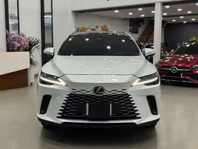 Lexus RX350 Luxury 2023 практически новый, в идеальном состоянии