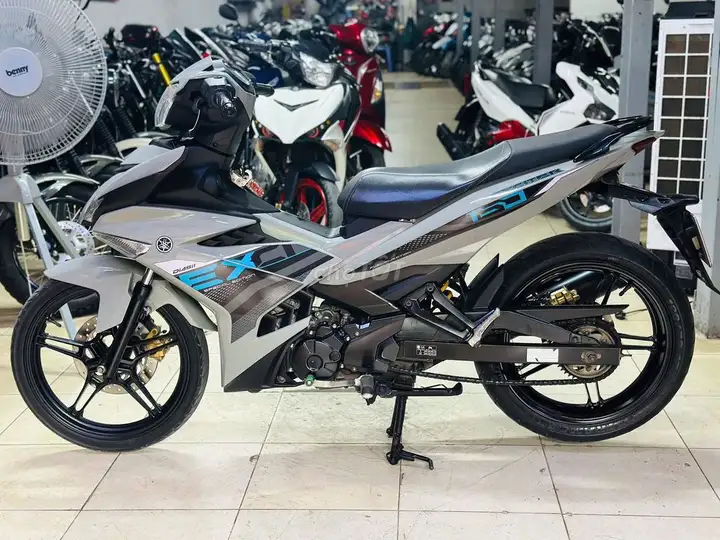 XE MÁY THỊNH PHÁT - EXCITER 150 RC СЕРЫЙ ЦЕМЕНТ