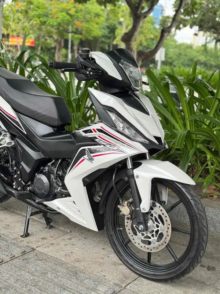 Honda Winner V1 150 2019 Белый Черный 20 000 км бстп 9с