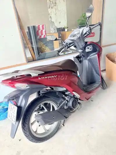 HONDA VISION КРАСНЫЙ