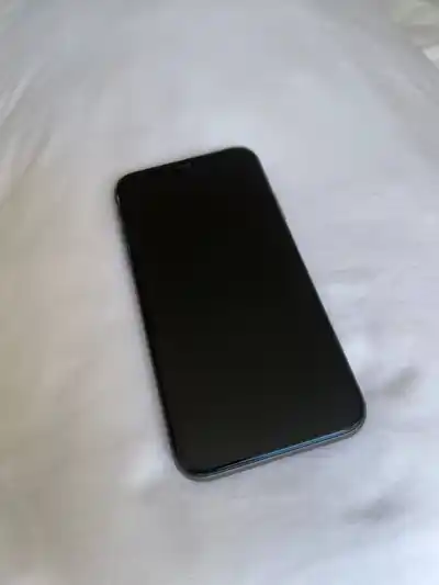 iPhone 11 128 ГБ