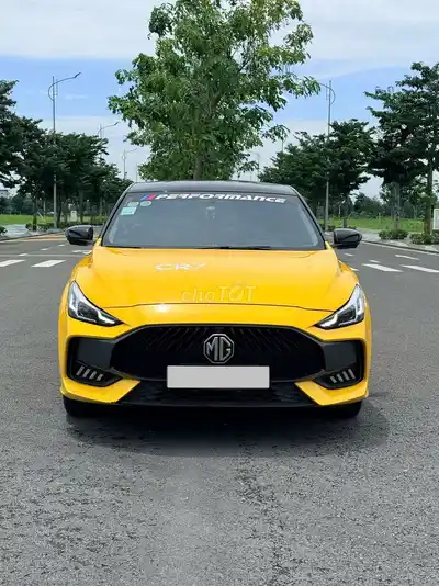 MG MG5 LUXURY 2022 Желтый 57 000 КМ
