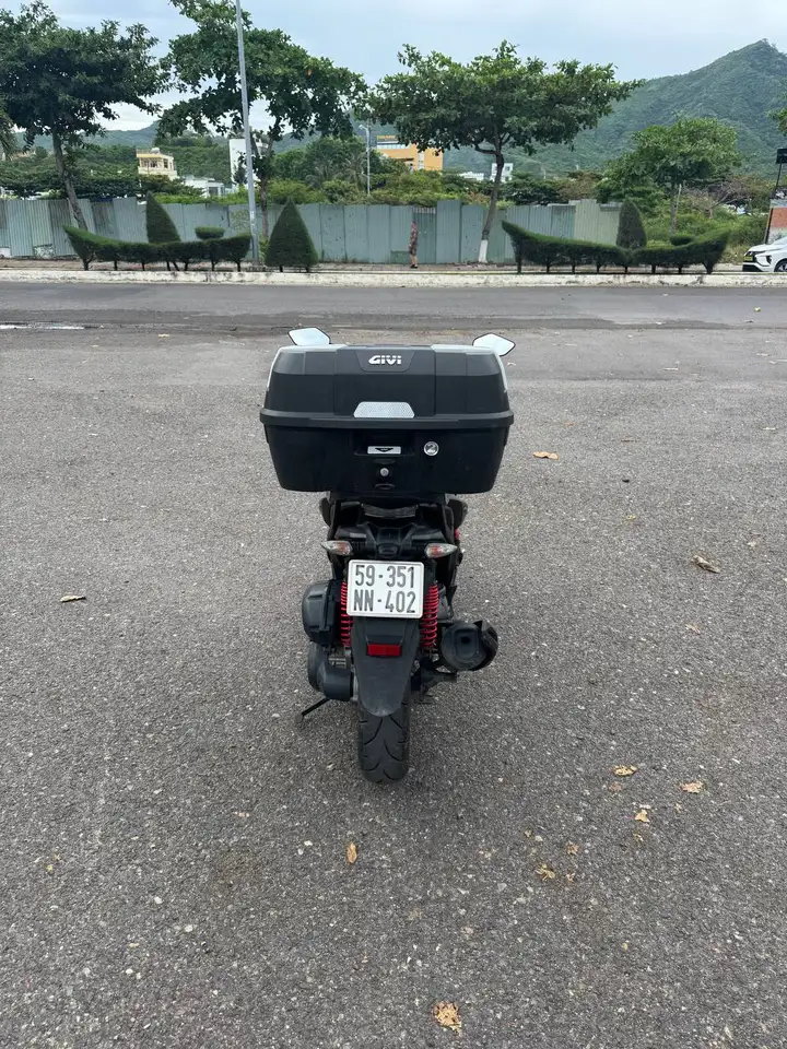 Yamaha NVX 2019