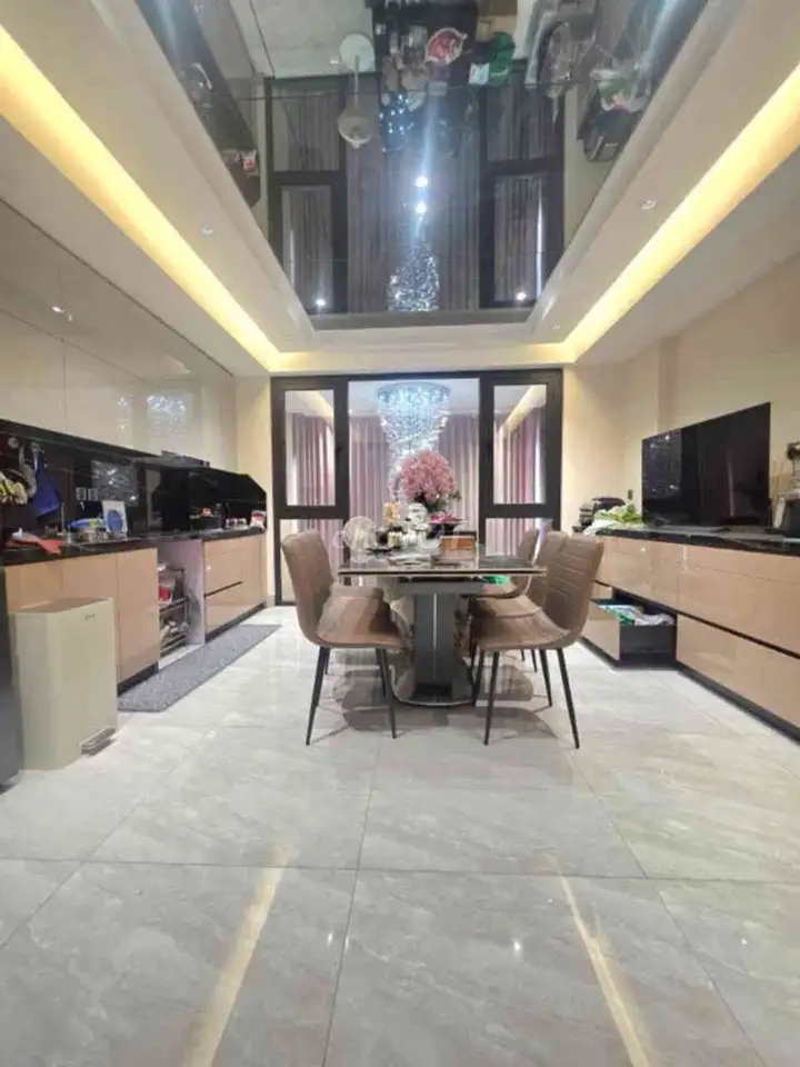 Bán nhà Hồng Tiến 7 tầng, ô tô tránh, mặt tiền 4.8m