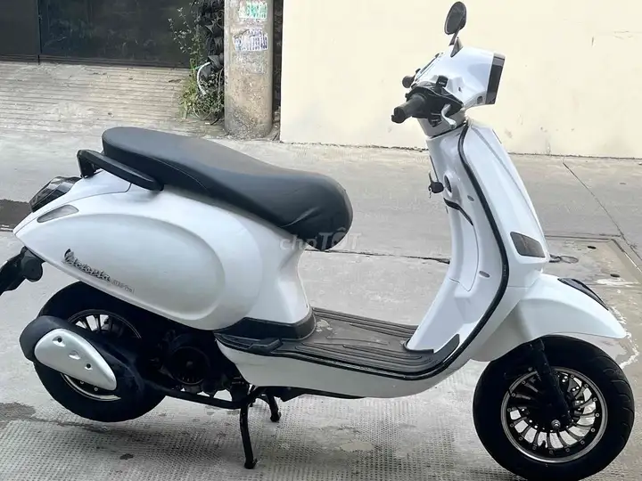 Мотоцикл 50cc Vittoria AT88 2024 белый, 10 000 км