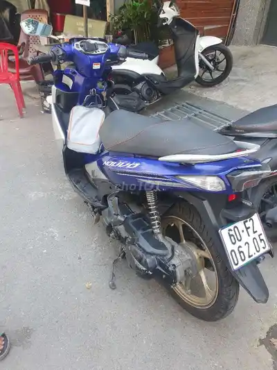 Yamaha Nouvo 6 2016 синий серебристый