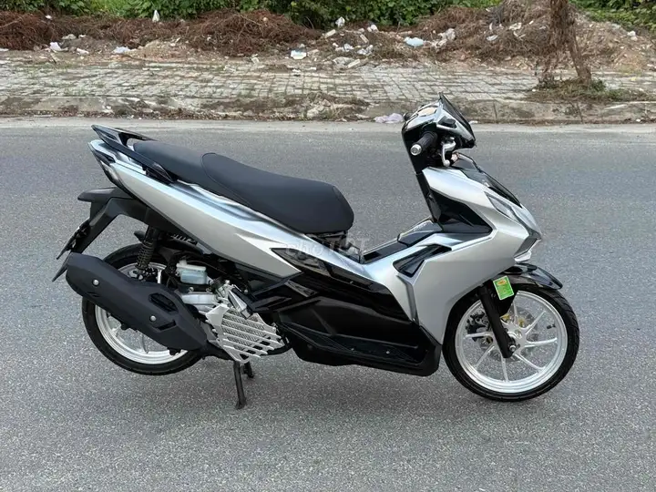 Honda Air Blade 2023 Серебристый