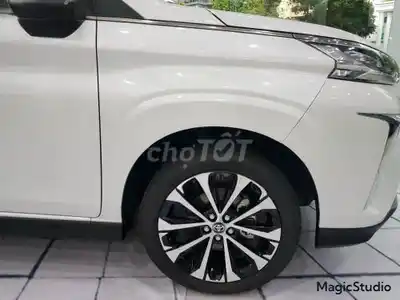 Toyota Veloz Cross Top 1.5 CVT 2026 - 560 млн