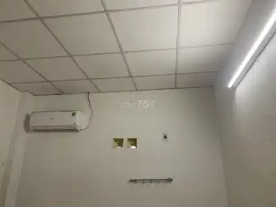 Дом целиком на улице Нгуен Тянь, переулок для крупного автомобиля