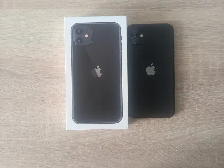 iPhone 11 128GB черный