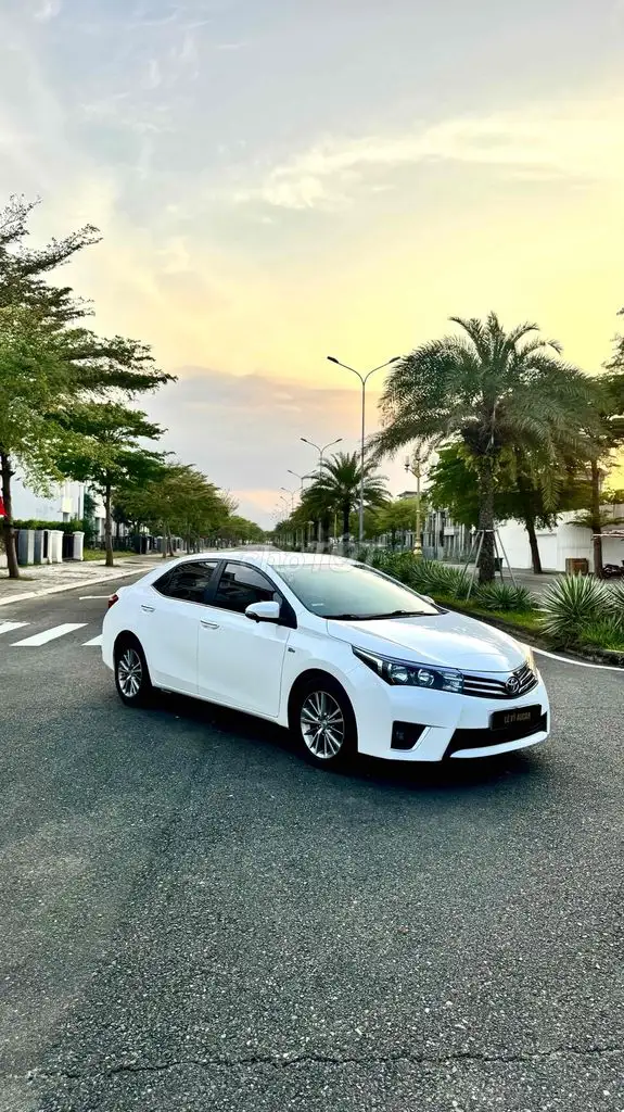 Toyota Altis G 2016 Белый, 100 000 км