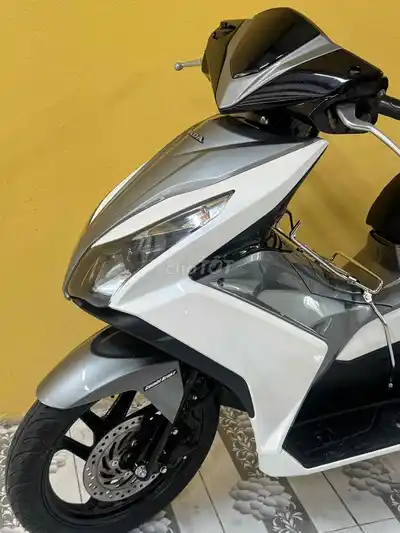Honda Air Blade 125 2015 Белый серый