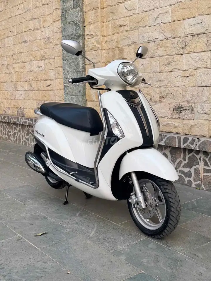 Yamaha Grande 125fi белый, родной мотор в отличом состоянии, 1 хозяин