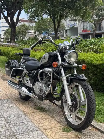 Suzuki GZ 150-A 2013 черный