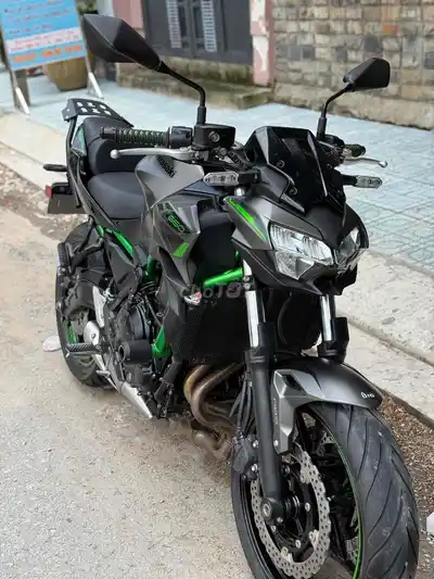Kawasaki Z650 2023, запас хода 18k, с антипробуксовочной системой