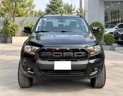 Ford Ranger XLS 2.2AT 2016 Черный импортный