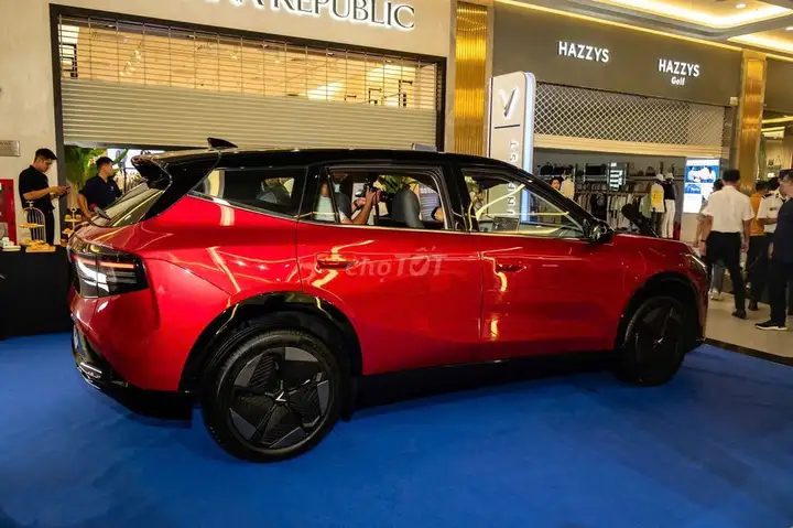 VinFast VF 8 All New 2026: спецпредложение за раннее бронирование