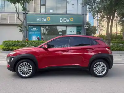 Hyundai Kona 2019 Автомат 75000 км Красный