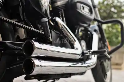 Harley-Davidson Roadster 883 2016 Черный 14000 км