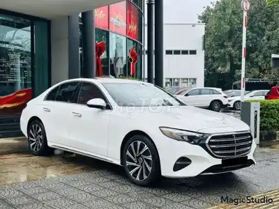 Mercedes Benz E class E200 Exclusive 2025