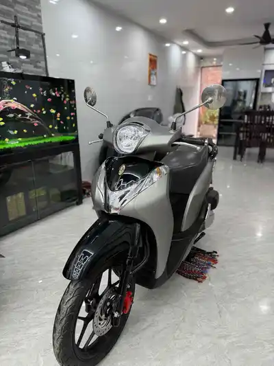 Honda SH Mode 2018, черный