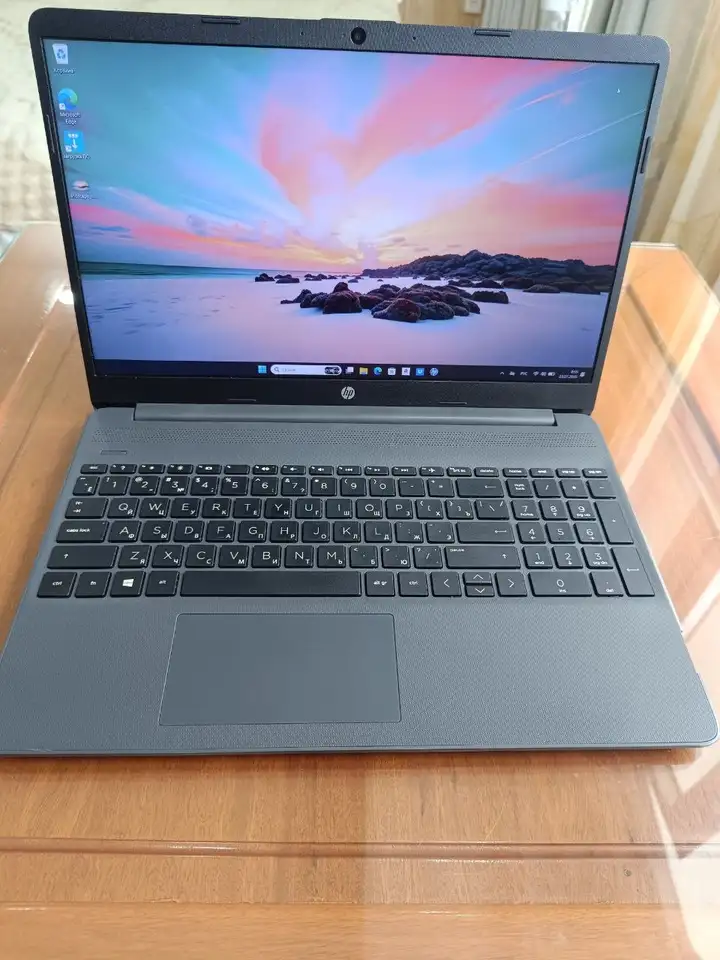 Ноутбук HP15s-eq1318ur