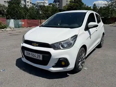 Шевроле Спарк 2016 Автоматический белый 90000 км