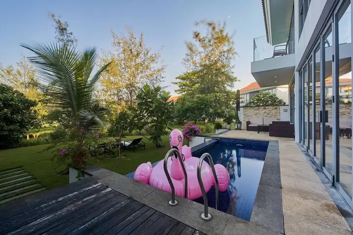 Villa 2 floors: 3 Bedroom 3WC 275m2