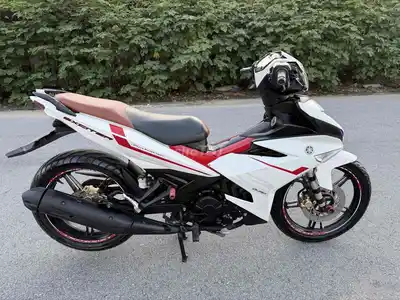 Yamaha Exciter 150 белый/красный, один владелец, тюнинг
