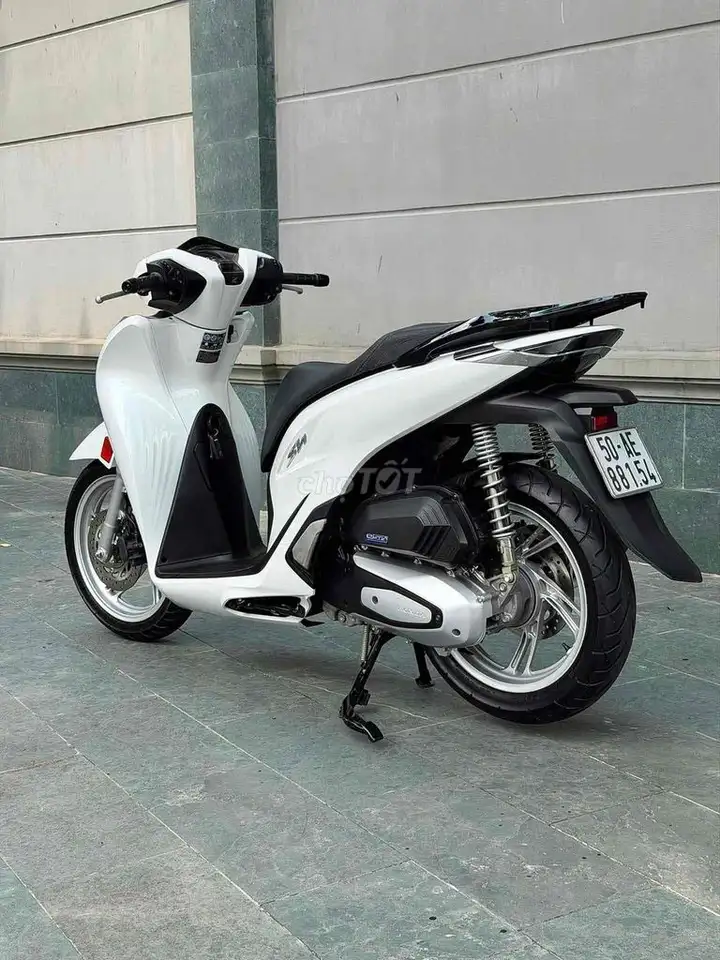SH125 ABS 2025 7000KM, оригинальный двигатель, собственник, возможен обмен