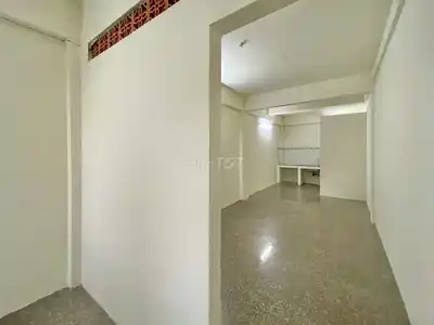 Недорогая комната рядом с Технологическим парком (Khu CNC) в 9-м районе