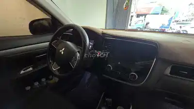 Mitsubishi Outlander 2019 CVT Коричневый 88791 км