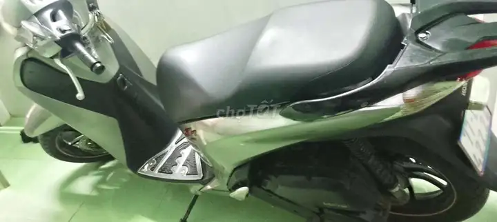 Honda SH 125i 2015, серебристый, 45 900 км