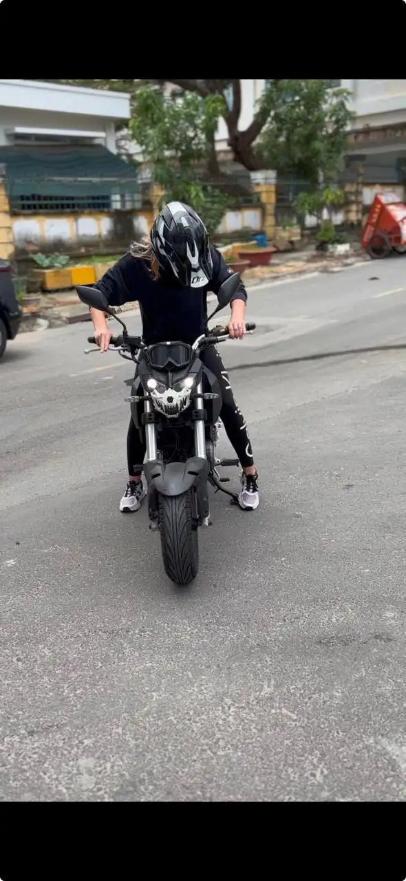 Benelli TNT 125