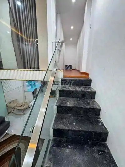 137✨ 🏡 Аренда дома в переулке Нгуен Чи Тхань