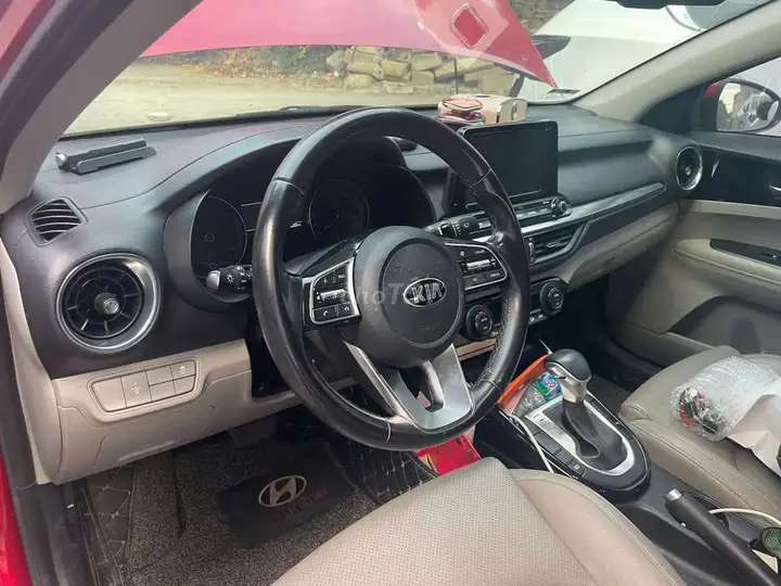 Kia Cerato Luxury 2020 Красный 43000 км