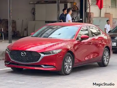 Mazda 3 1.5L Luxury 2024 Красный