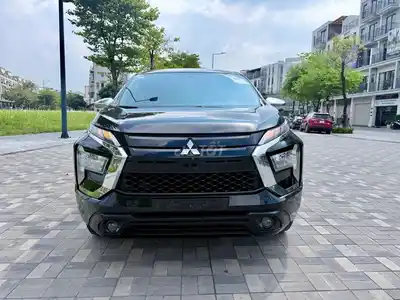Mitsubishi Xpander 2023 1.5 AT 71000 км Черный