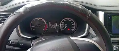 Mitsubishi Xpander 7 мест черный 98000
