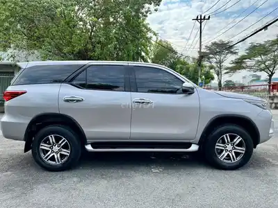 Инвентарный номер масла и серебра Toyota Fortuner 2022