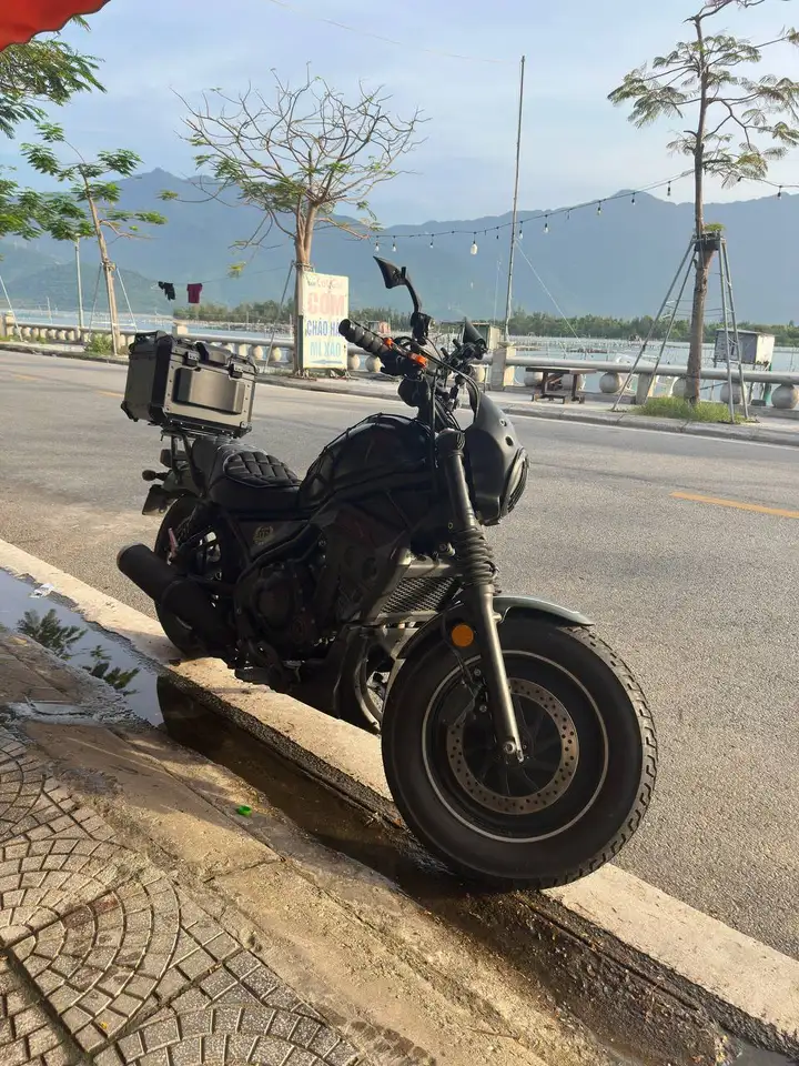 Honda Rebel 500