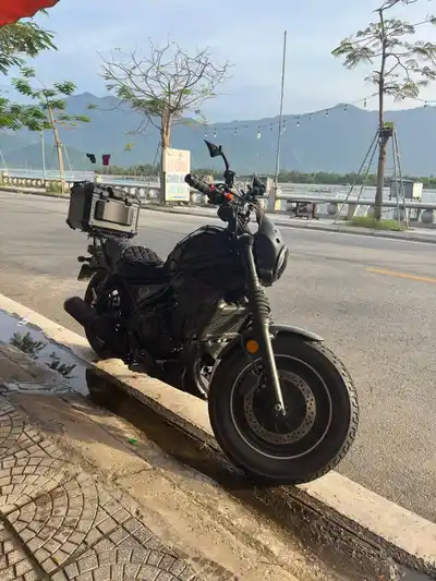 Honda Rebel 500